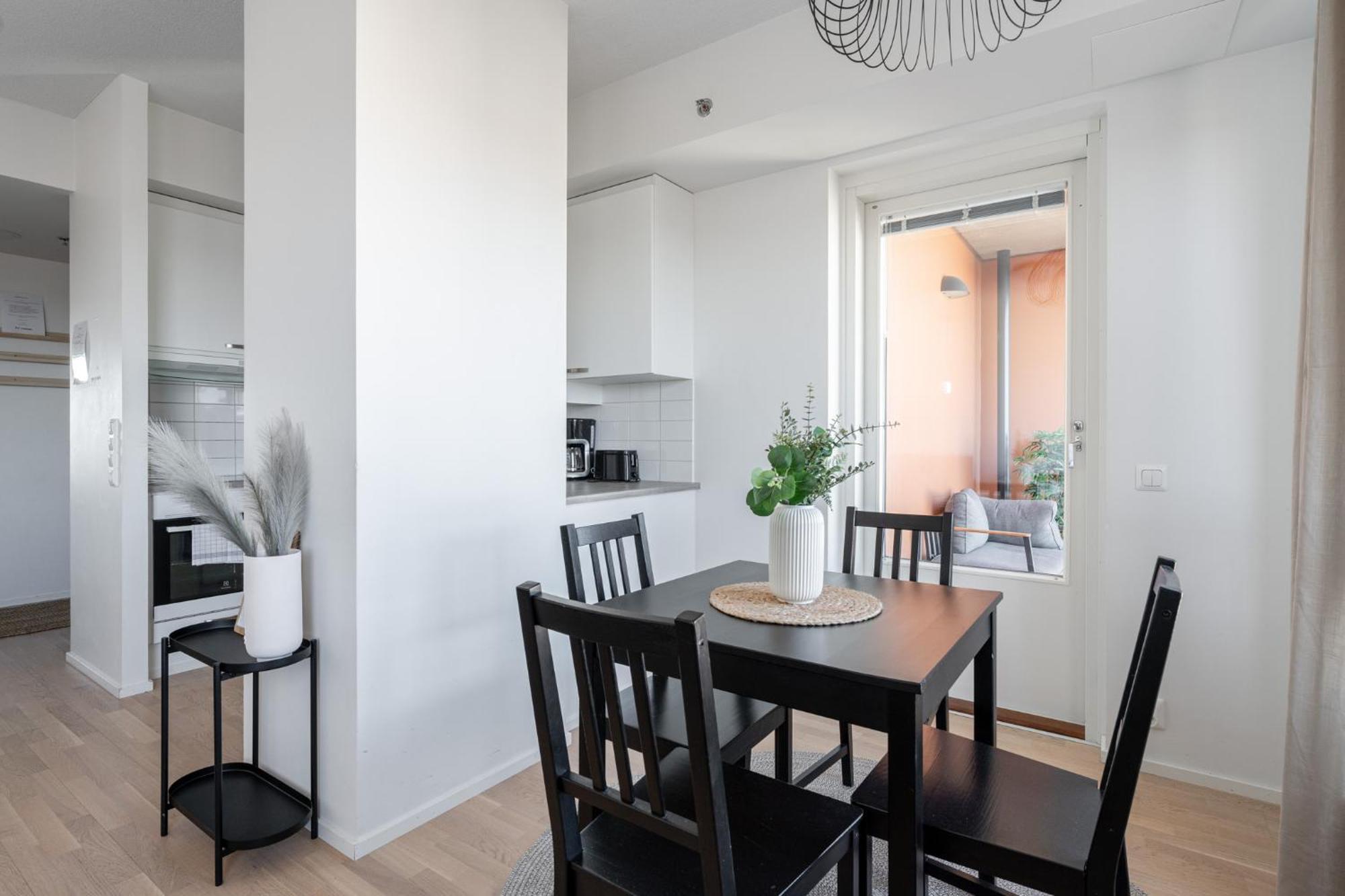 "Pyynikinkulma" - 1Br Apt With Stunning Views, Sauna & Balcony - Hosted By 2Ndhomes Tampere Exterior photo